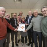 Borgomanero - I dottori che non si fanno pagare - da sx Frediani, Macchi, Sergio Cavallaro, Zanetta, Maria Bonomi presidentessa dell'Auser, Giustina, Carmelo Cavallaro e Farina