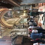Coda di pellegrini per andare alla Tomba del Santo_09_06_019
